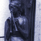 Détail du groupe d'Apollon en bronze. Détail du groupe d'Apollon en bronze.